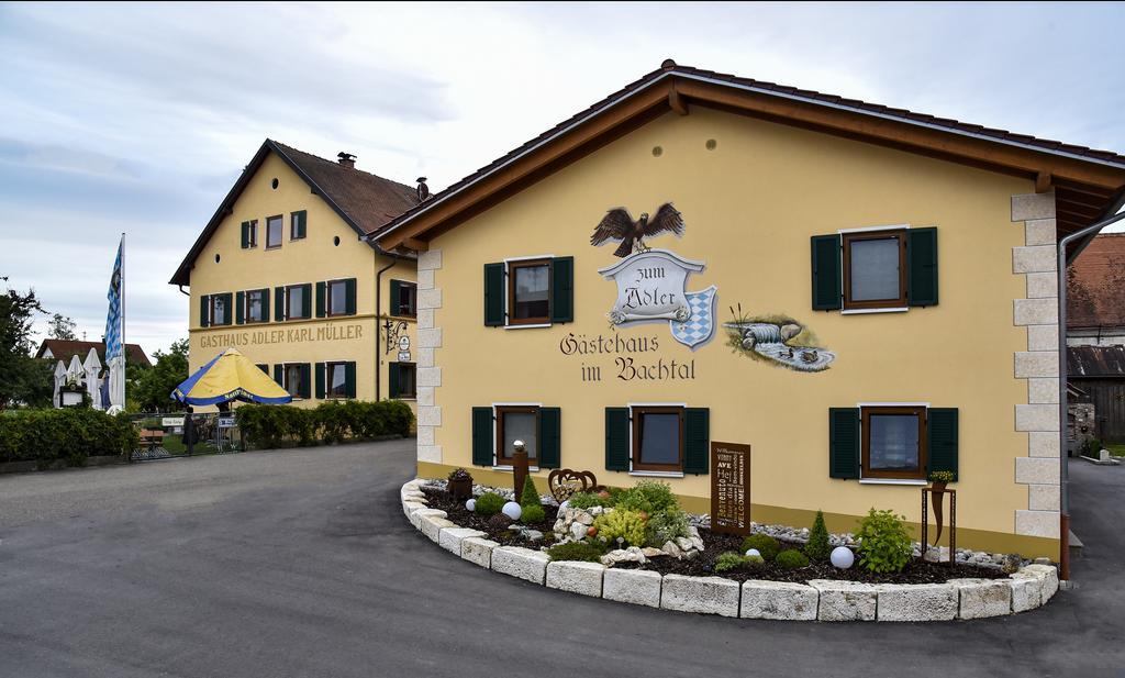 Landhotel Zum Adler Oberbechingen Ngoại thất bức ảnh