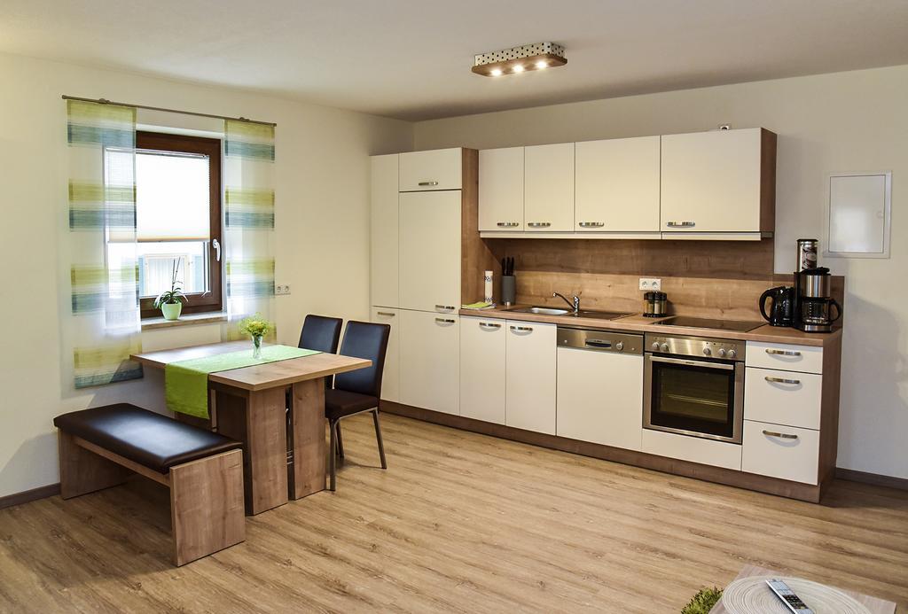 Landhotel Zum Adler Oberbechingen Ngoại thất bức ảnh