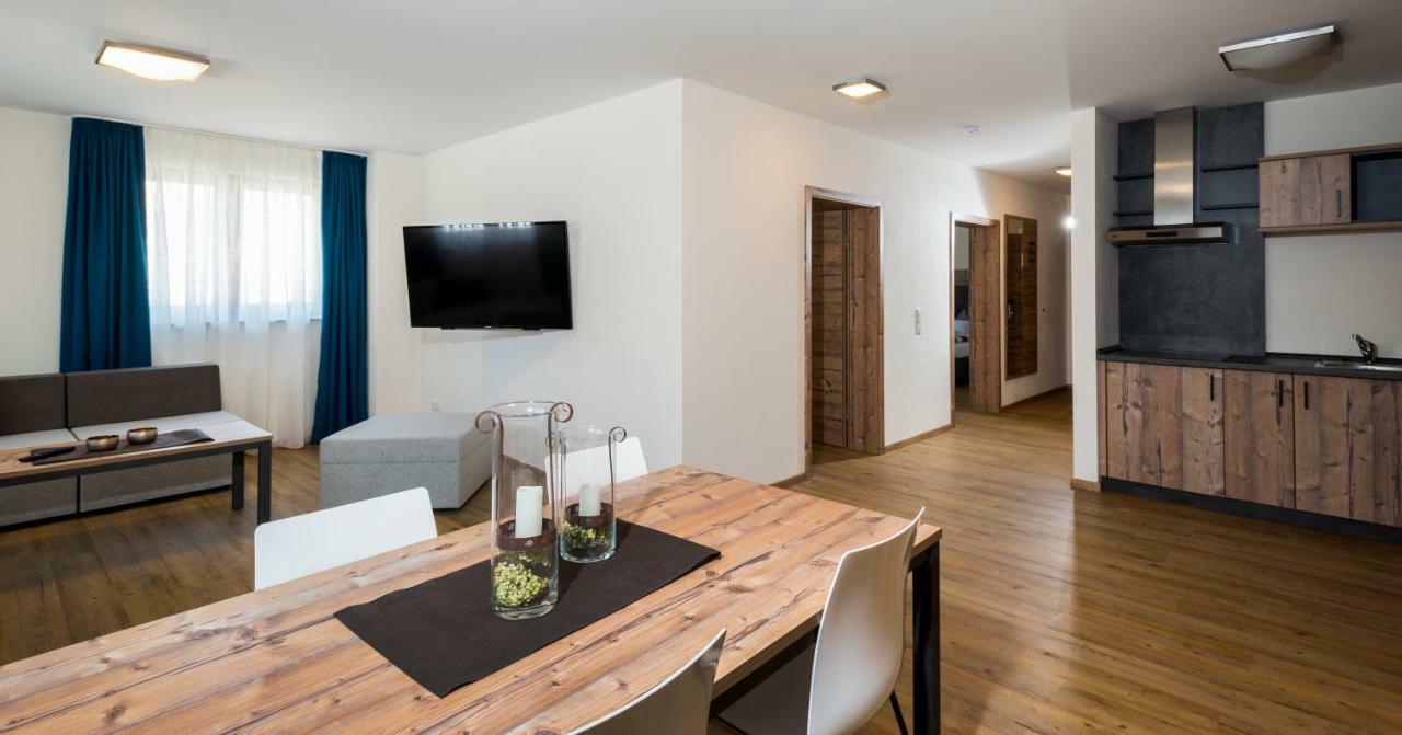 Landhotel Zum Adler Oberbechingen Ngoại thất bức ảnh